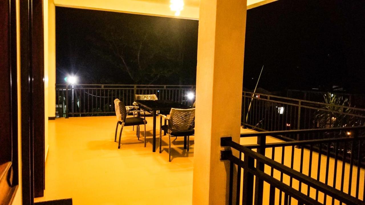Hotel Akoya Pearl Ratnapura Exterior foto